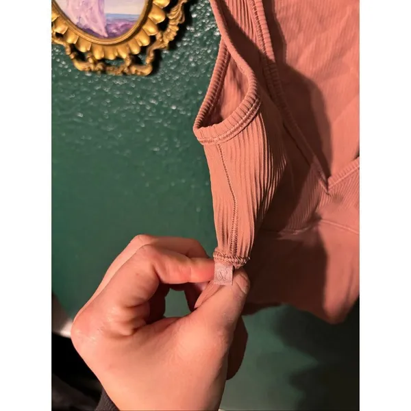 Lululemon Power Pivot Tank Top Size XS PINK - Image 3