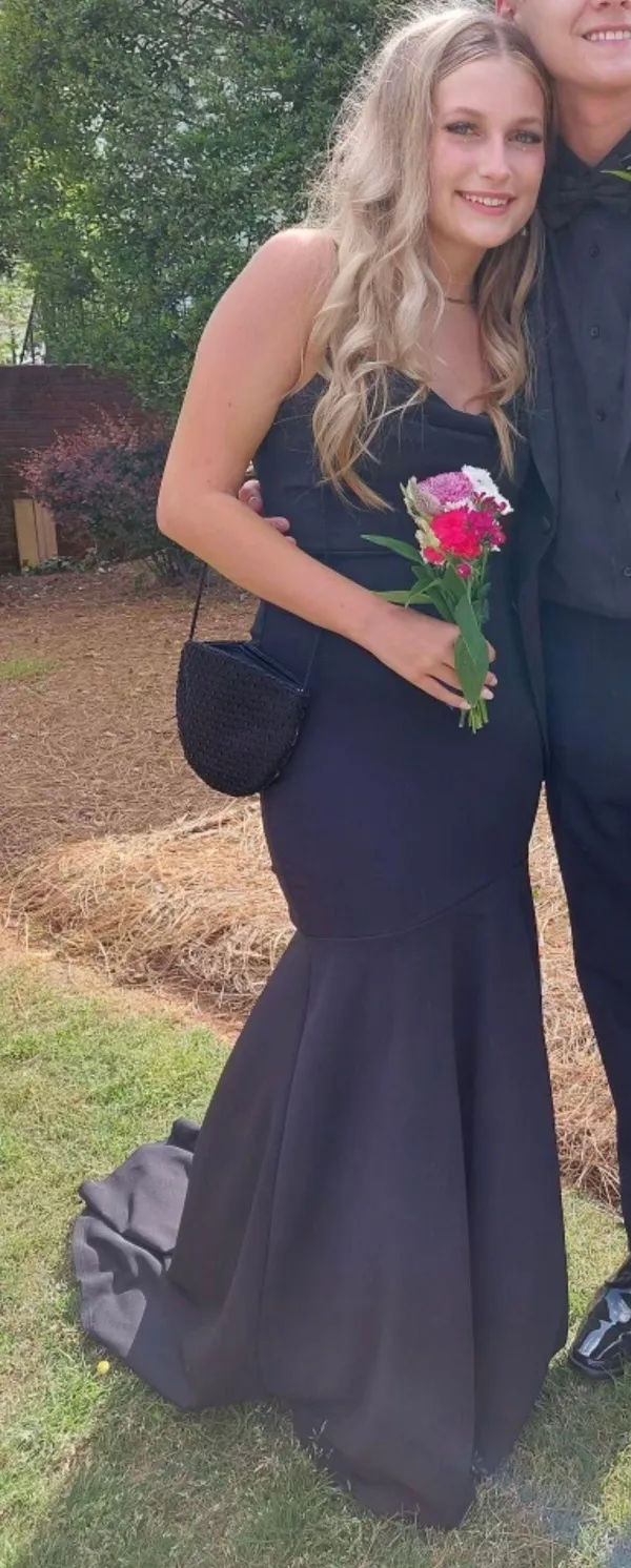 Windsor Prom Dress - Image 4