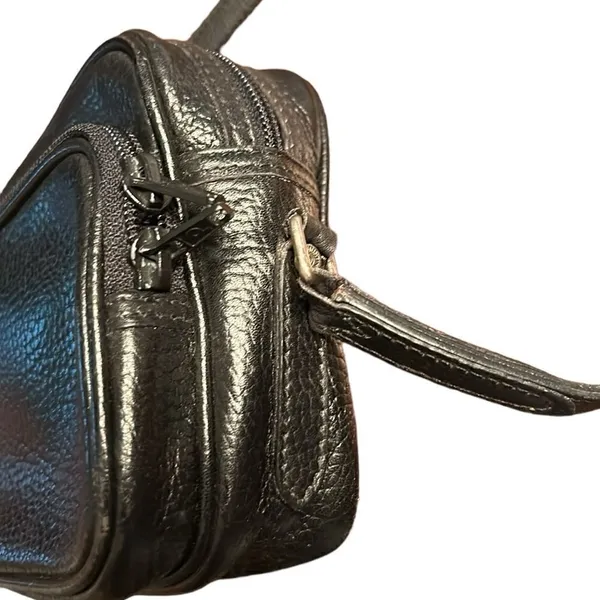 Hunting World Black Leather Crossbody Bag - Image 5