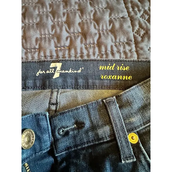7 for all mankind Roxanne Mid Rise size 25 made in USA - Image 5