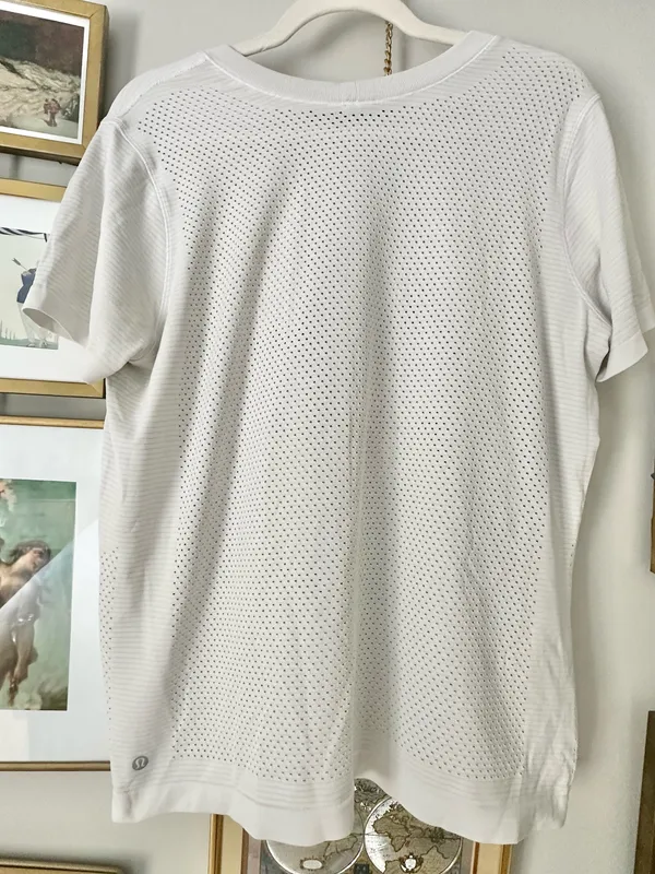 Lululemon Short sleeve perforated tee - Image 2