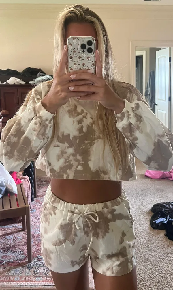 Lounge Set - Image 2