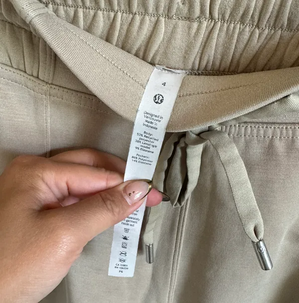Lululemon Soft Ambitions High Rise Shorts Trench - Image 4