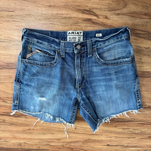 Ariat‎ M4 Relaxed Boot Cut Denim Shorts Medium Wash Distressed Raw Hem 32/34 - Image 9