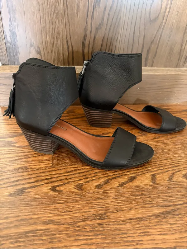Lucky Brand Black Open-Toe Ankle Cuff Block Heel Sandals - Image 2
