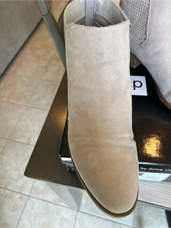 DV by Dolce Vita Light Beige Suede Chelsea Booties - Image 4