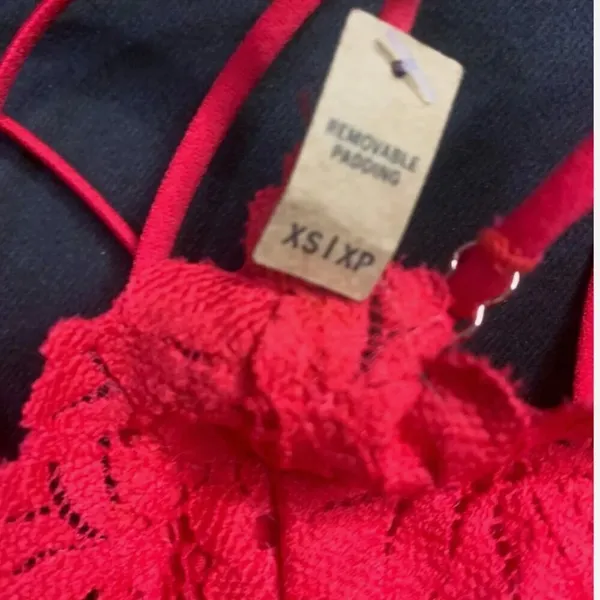 Victoria's‎ Secret PINK Red Lace Crisscross Strap Bralette Bralette XS/XP - Image 2