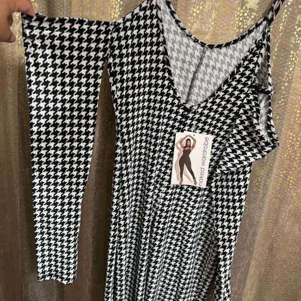 Naked‎ Wardrobe Black White Velour Houndstooth Jumpsuit Large NWT - Image 8