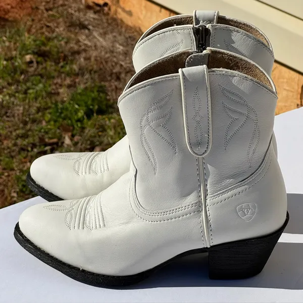 Ariat Darlin Women’s 5.5B White Leather Western Ankle Cowboy Boots Zip - Image 3