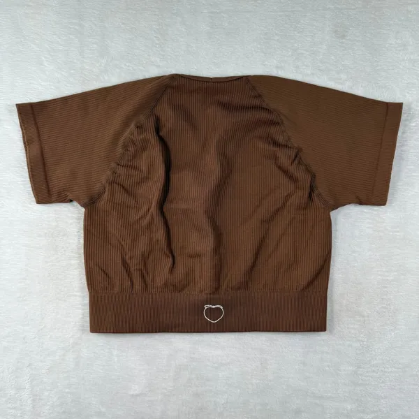 Peachy Bunz Brown Ribbed Seamless Square Neck Crop Top‎ Workout Shirt M - Image 6