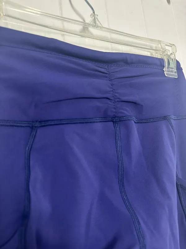 Lululemon HIT IT Purple Athletic Cropped Leggings with Side Pockets - Image 4