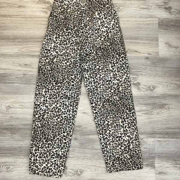 Urban Outfitters Leopard Print Elastic Waist Zip Front Straight Leg Pants XS - Image 4