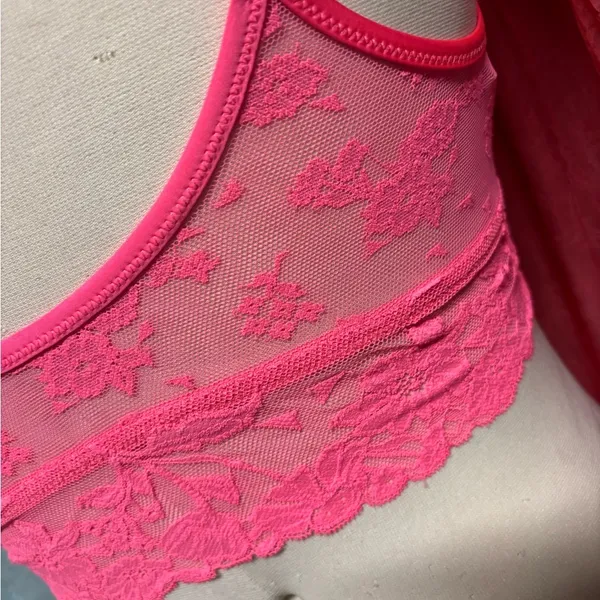 Aerie Lace Bralette in Vibrant Pink - Image 3