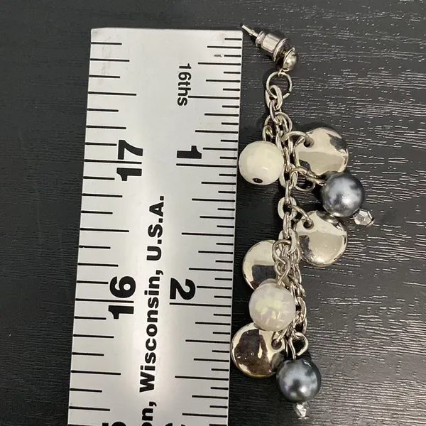Lot of 4 Dangle Earrings Silver - Image 9