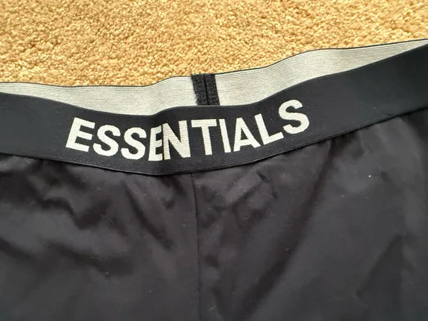 Essential Fear of god leggings - Image 3