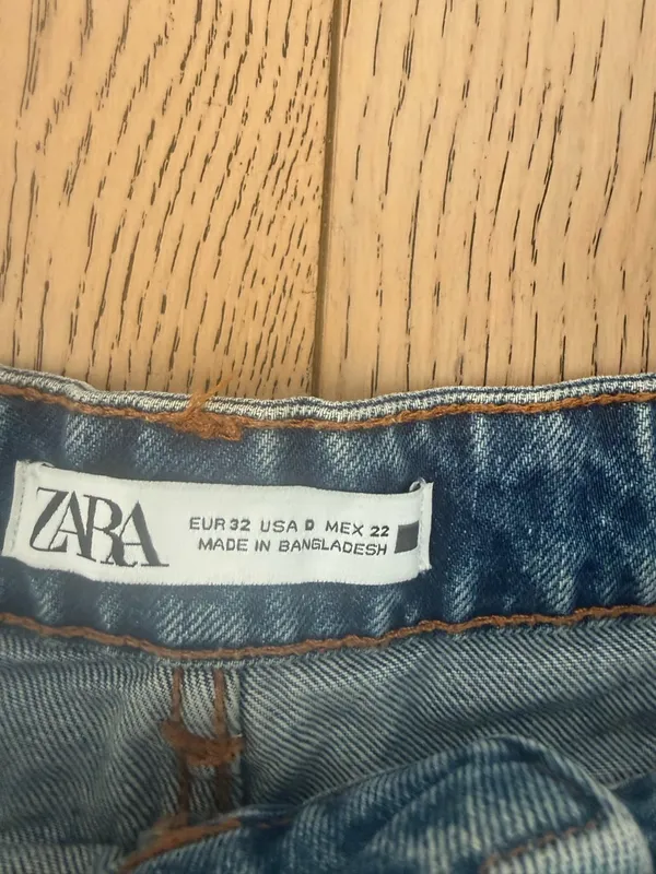 Zara Light Blue Distressed Jean Shorts - Image 5