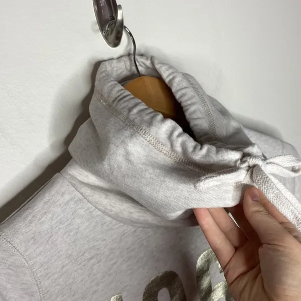 Gap Factory foil 1969 graphic print kangaroo pocket high neck sweatshirt size S - Image 4
