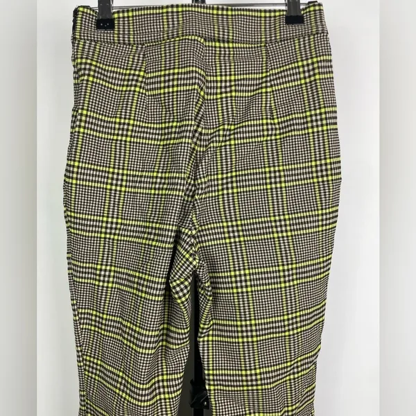 Urban Outfitters Black Green Checked Plaid Cropped‎ Flare Pants - Image 5
