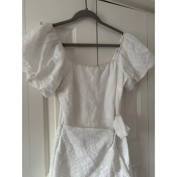 Trixxi White Puff Sleeve Eyelet Dress M - Image 3