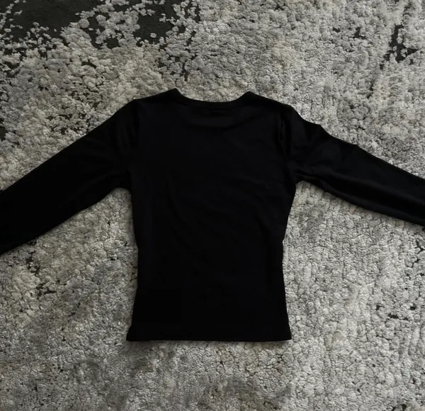 Hollister Black Long Sleeve Top - Image 2