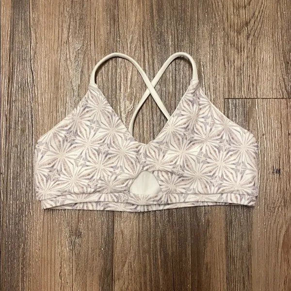Wolven Sports Bra Size XS - Image 2