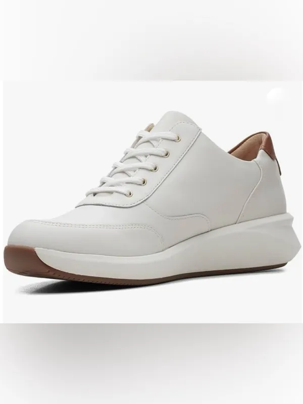 Clarks Women's White Leather Sneakers with Gold Zip and Brown Accents Size 8.5 - Image 3