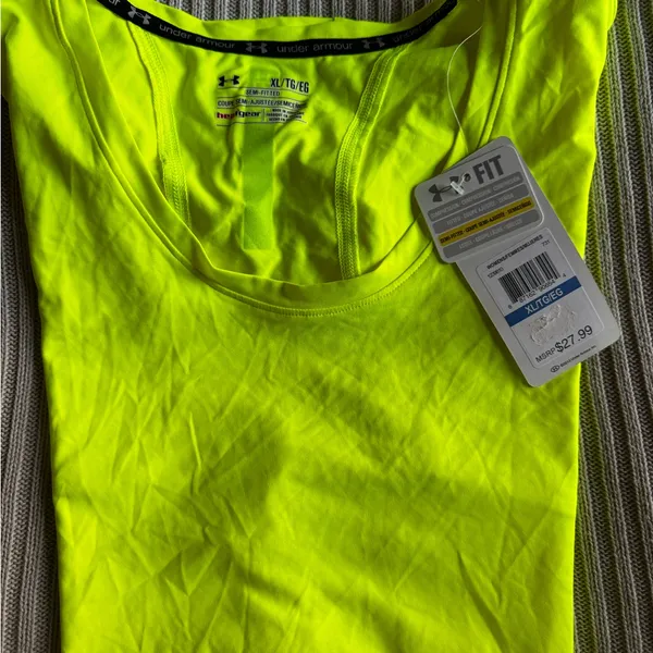Under Armour Women's Neon Yellow Short Sleeve Tee - Image 2
