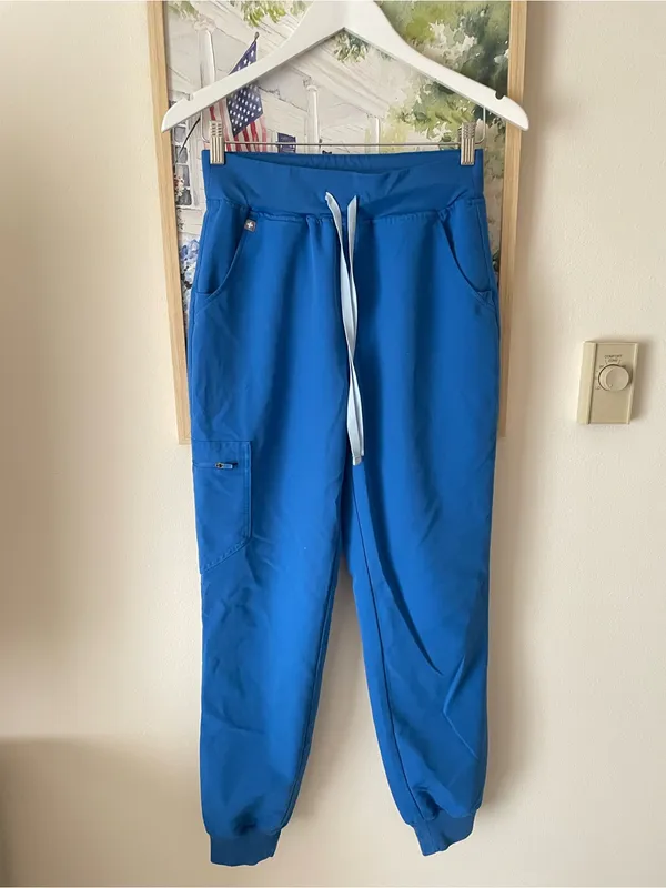 Figs Zamora Joggers Scrub Pants in Royal Blue Size Small - Image 5