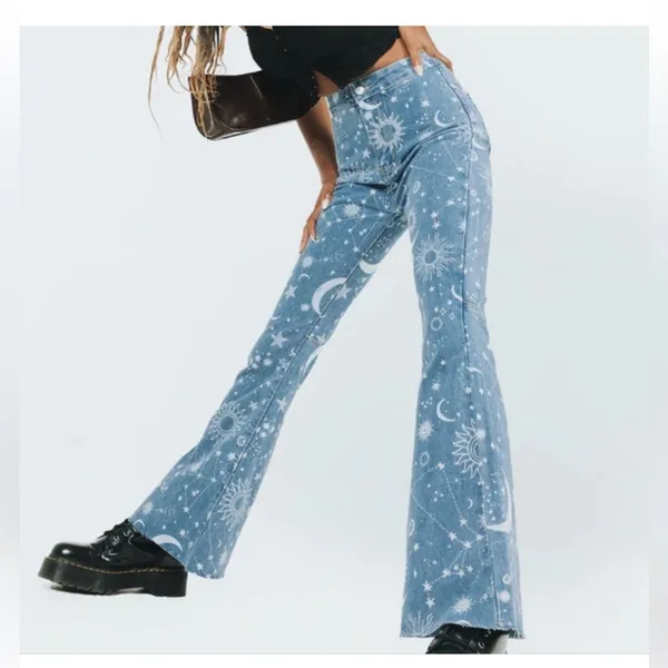 Super Cool Juny Celestial Whimsigoth Flare Jeans! Blue Size 28 - Image 3
