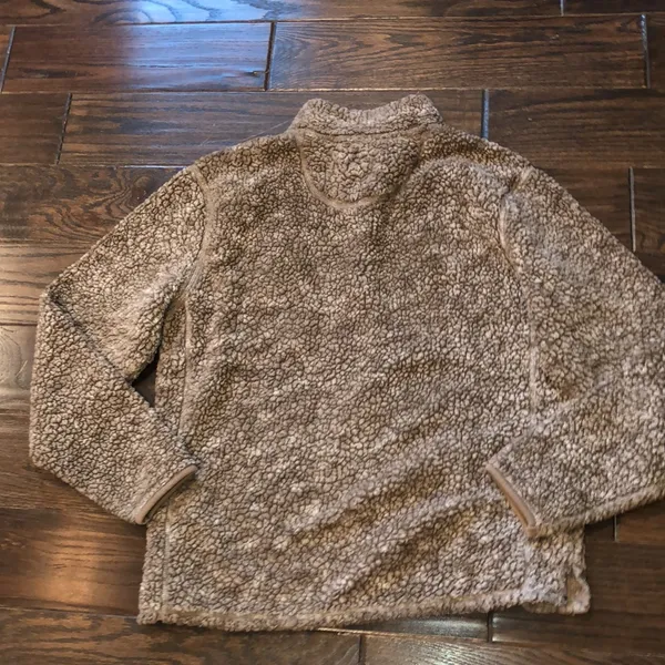Southern Shirt brown pullover Sherpa size medium - Image 6