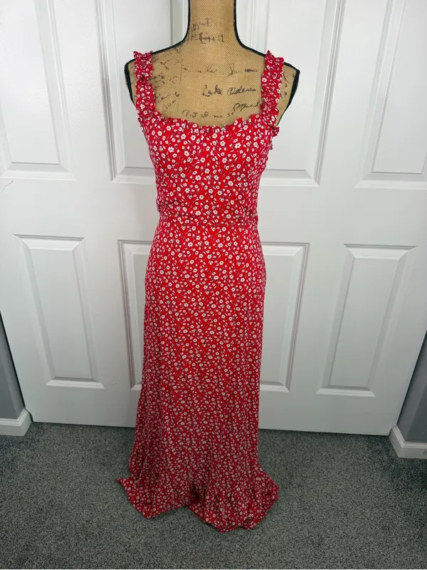 Olivaceous Size M Red Floral Ruffle Strap Maxi Dress NWOT - Image 2