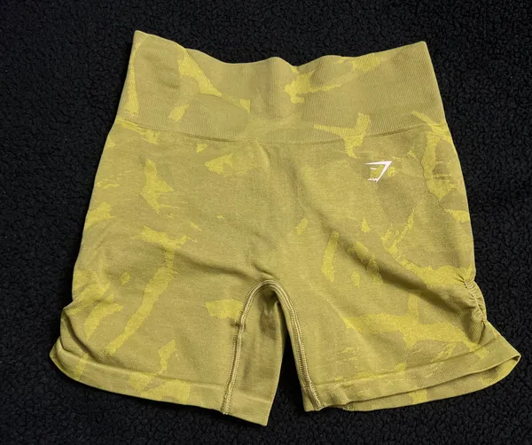 Gymshark Camo Seamless Shorts - Image 2