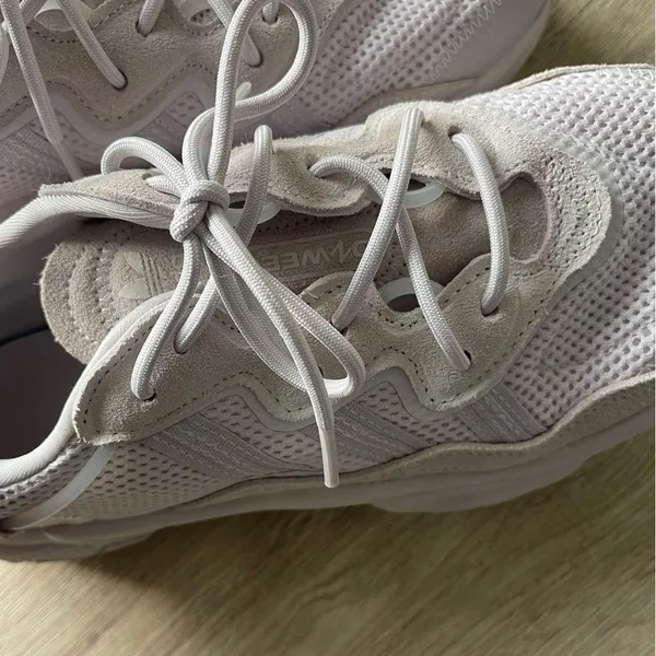 Ozweego Womens Shoes Sneakers - Image 7