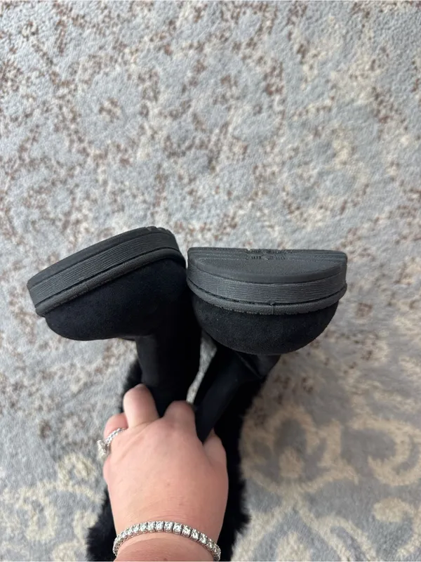 SO Abigail Faux Fur Winter Boots Black 8.5 - Image 4