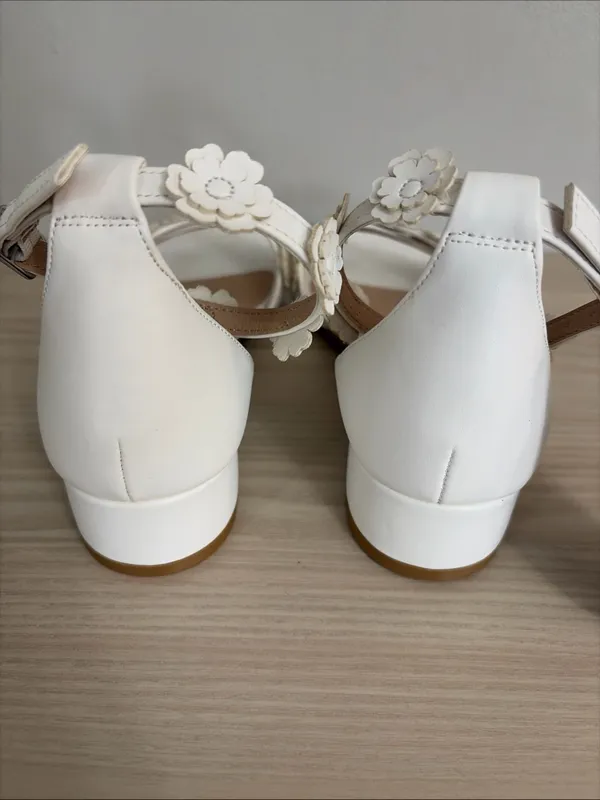 Wonder Nation New! Kids White Floral Ankle-Strap Sandals size 5 - Image 6
