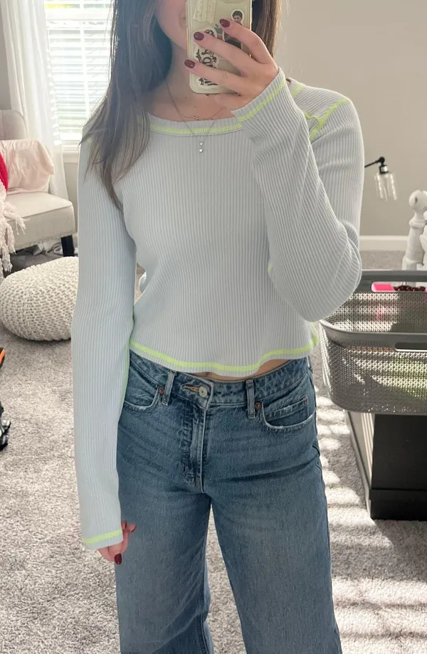 Wild Fable Cropped Long Sleeve - Image 2