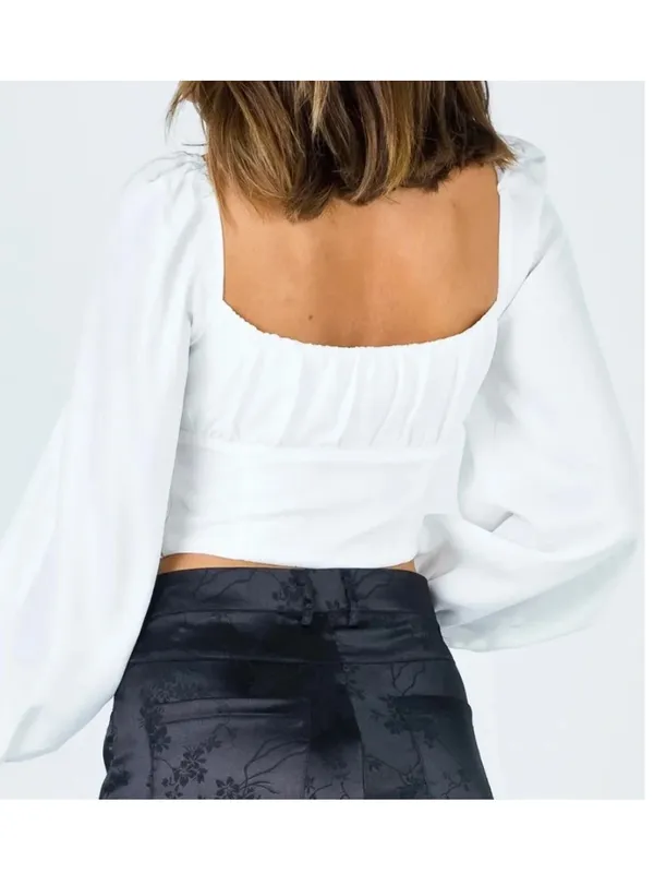 NWT Princess Polly Ariah Long Sleeve Top | Size: 8 - Image 2