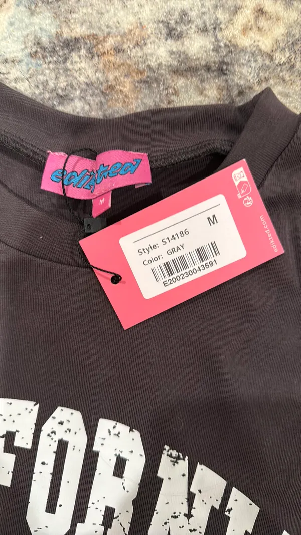 Brown Edikted California shirt - Image 3