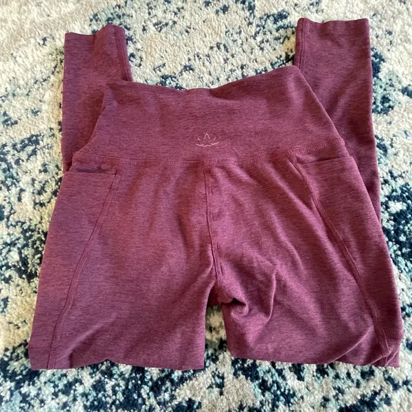 Beyond Yoga Leggings (flawed) - Image 2