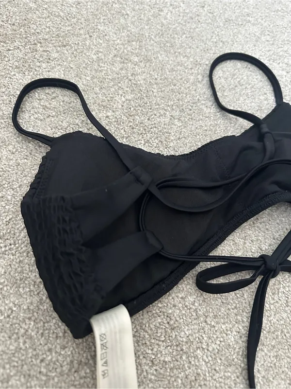 Hollister Black Smocked Bikini Top Adjustable - Image 4