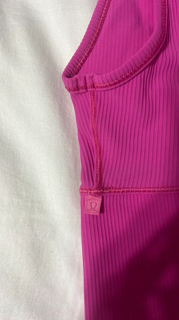 Lululemon Reversible V-Neck Align Sports Bra - Image 5