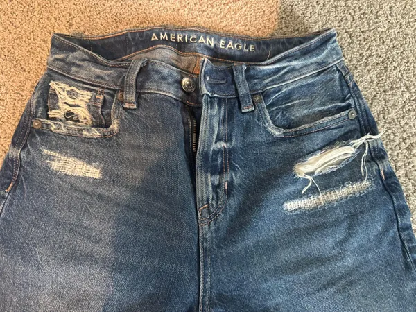 American Eagle Mom Jean - Image 3