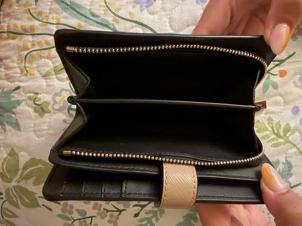 Kate Spade Wallet Leather - Image 3