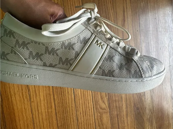 MICHAEL Michael Kors Juno Stripe Lace Up Sneakers Vanilla MK Monogram 8.5 - Image 4