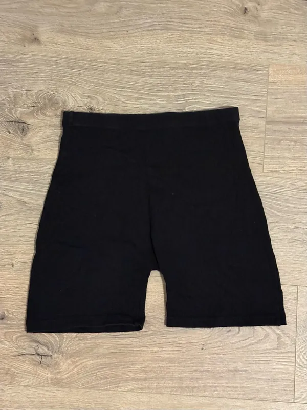 Brandy Melville Classic Black Cotton Biker Shorts One Size - Image 2