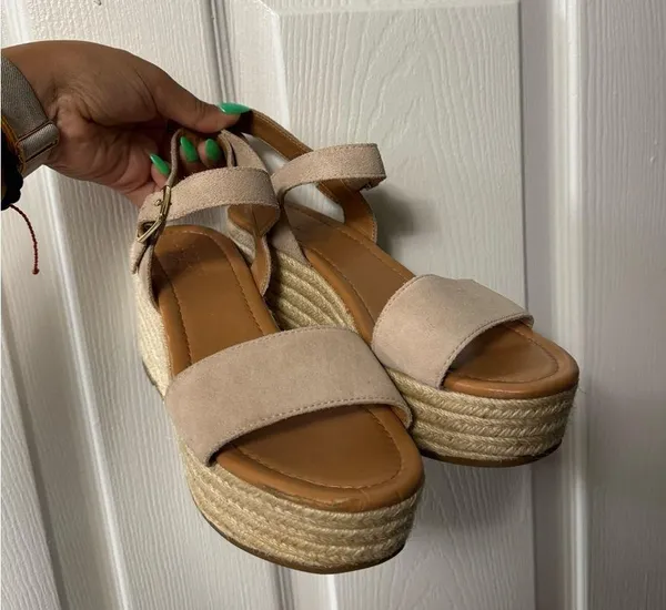 Suede wedges - Image 4
