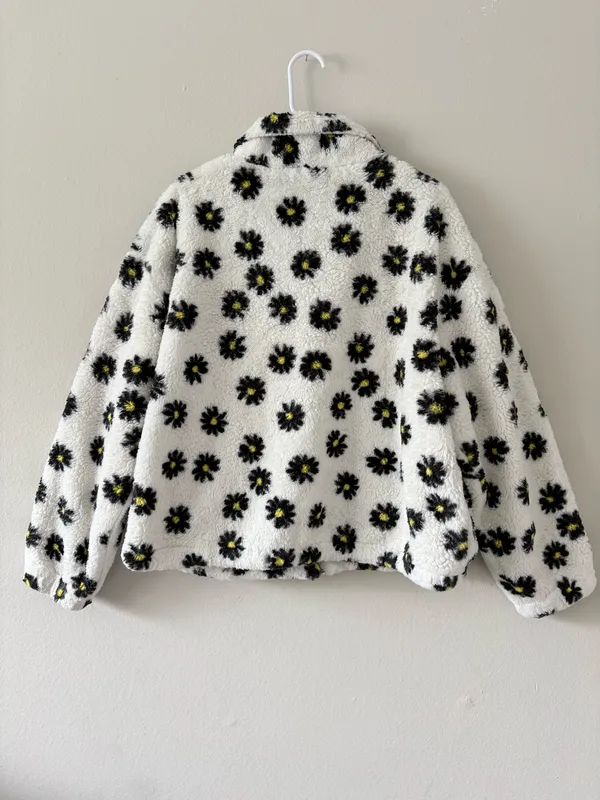 I Believe Women’s 2XL White/Black/Yellow Floral Sherpa Full Zip Jacket - Image 2
