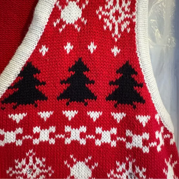 Vintage Reindeer Vest‎ Sz Med Winter Alpine Nordic Sweater Holiday Editions Red - Image 6