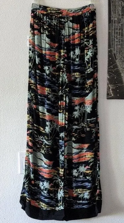 Free People Brand New Blue Lagoon Print Pants - Image 6