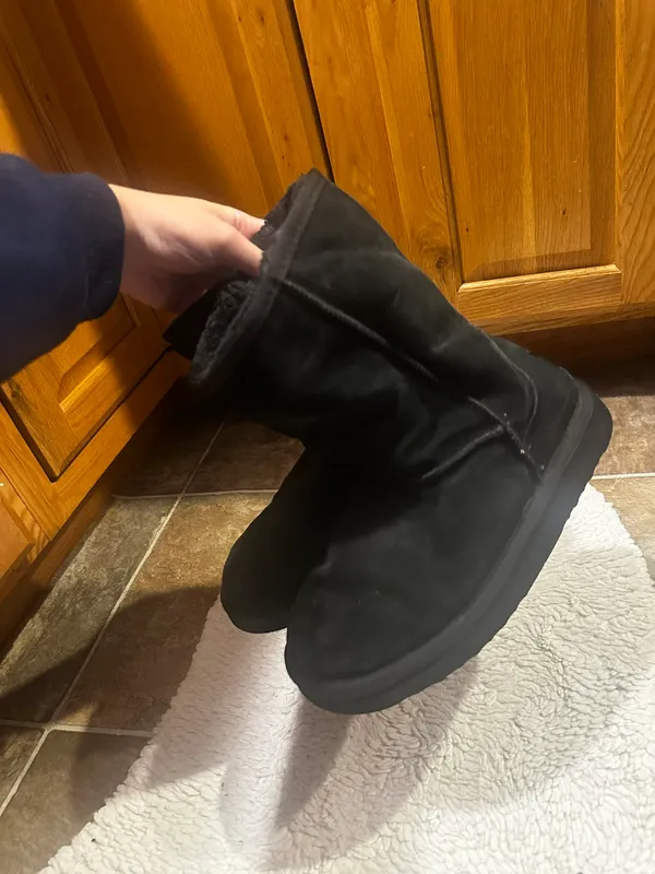 UGG Boots - Image 4